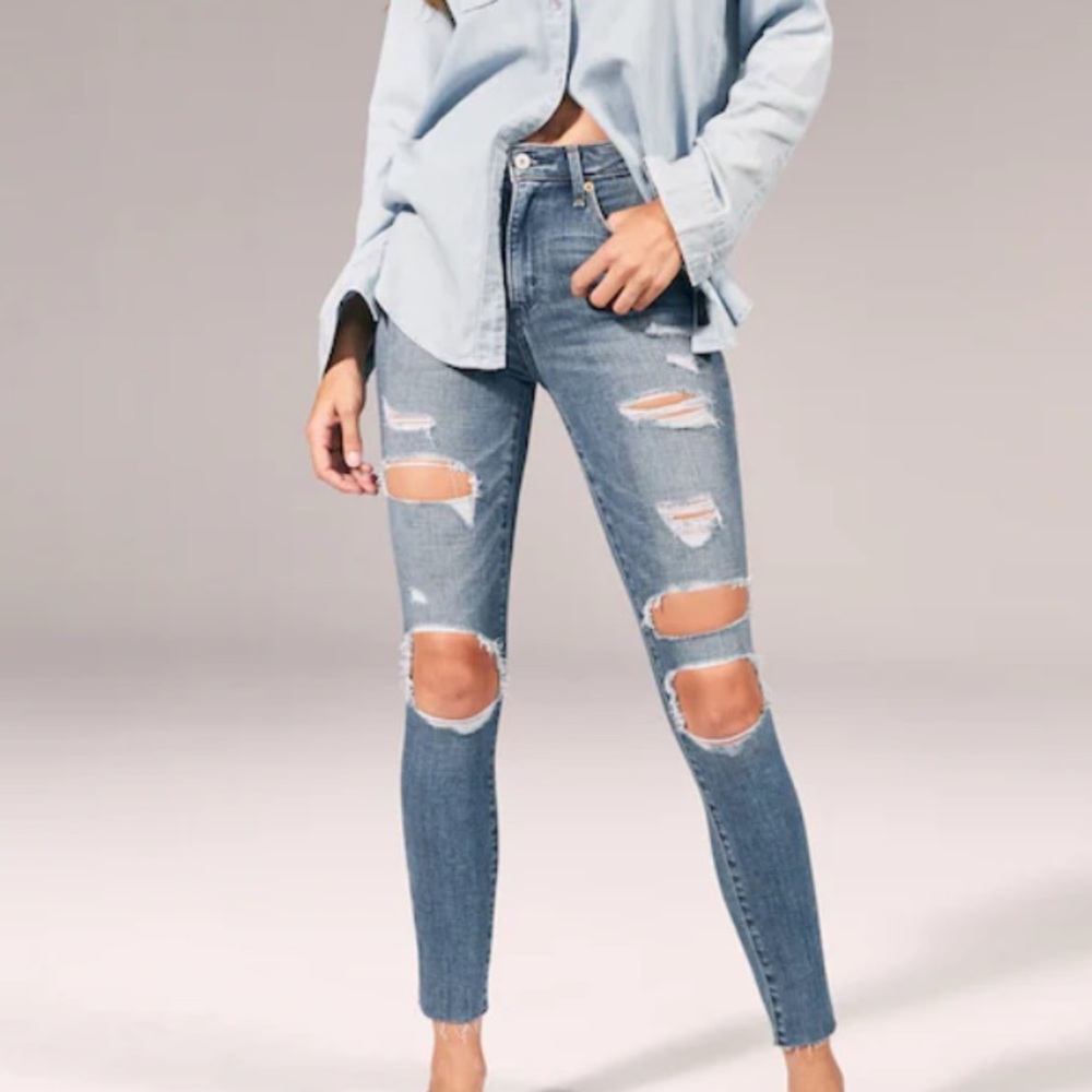 Brand New High Rise Abercrombie Jeans with Tags